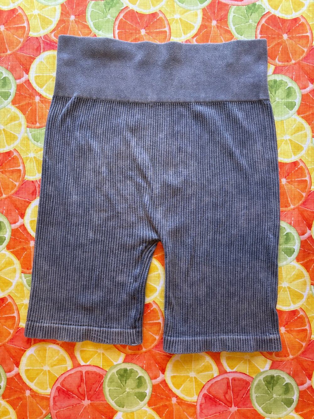 Aura Biker Short Size Medium